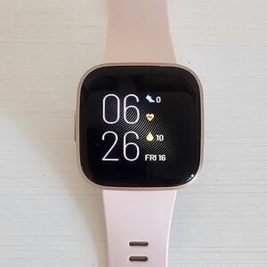 Rosegold Fitbit Versa 2
